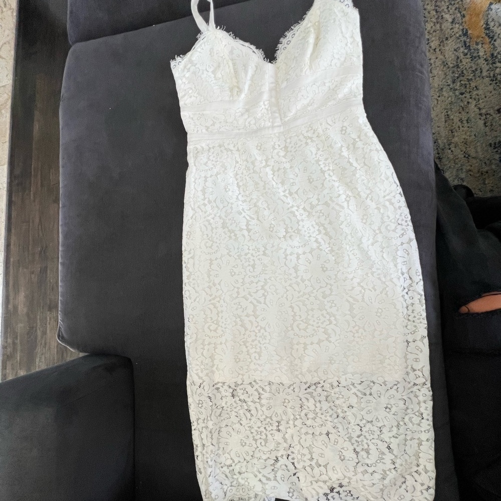 Keepsake The Label Porcelain Lace Cut Out
Dress